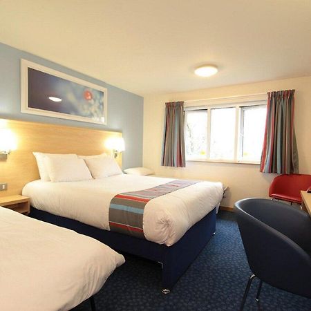 Travelodge Glenrothes Exterior foto