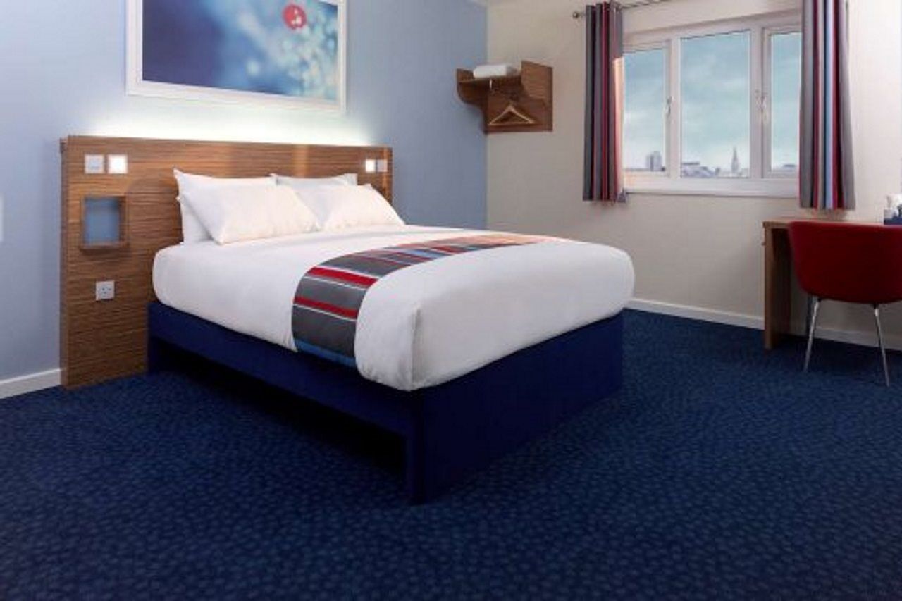 Travelodge Glenrothes Exterior foto
